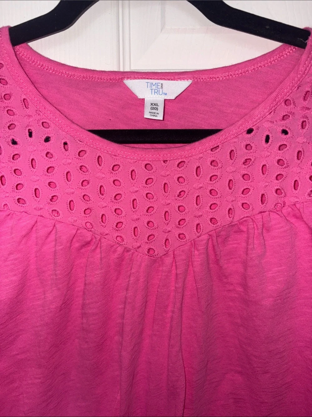 Time and Tru Long Sleeve Embroidered Top Pink Size XXL